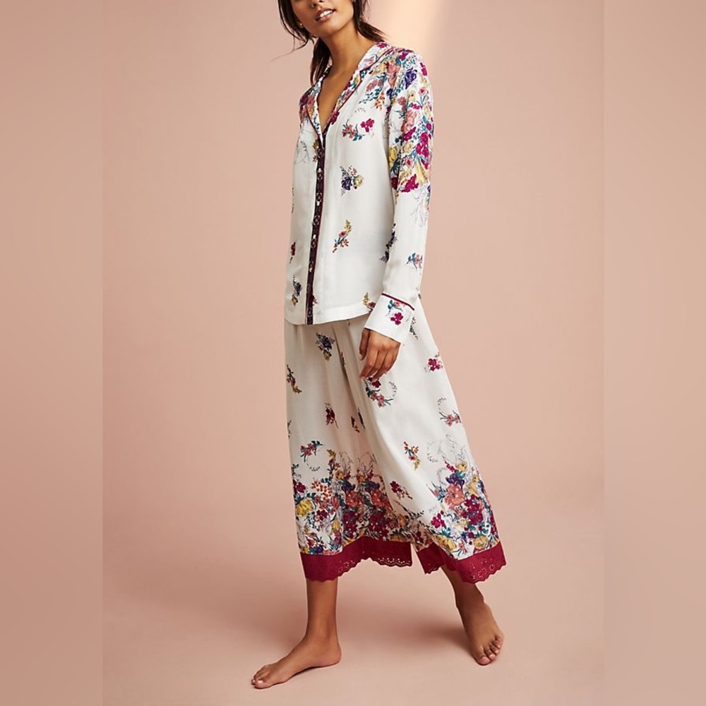 Floreat anthropologie sweet dreams pajama set - cropped pant button down top